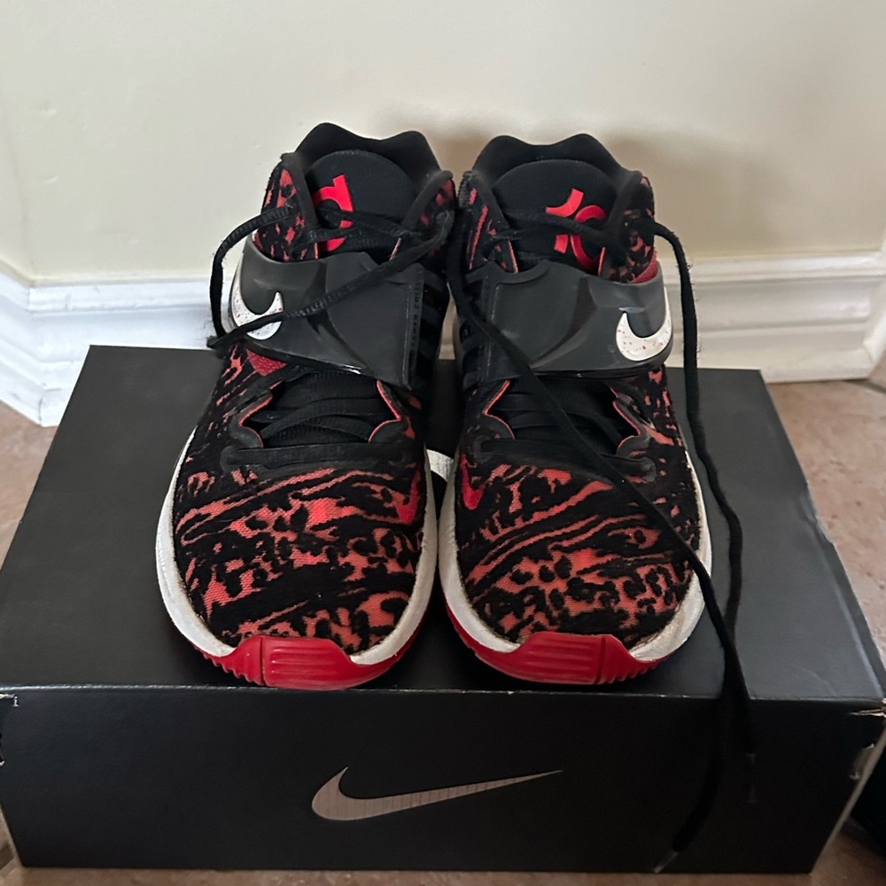 Nike KD 14 Bred. Size 6.5 men’s